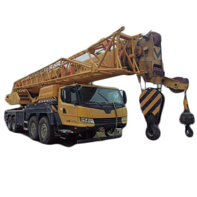 品質  80t Telescopic Used Truck Cranes in Max. Lifting Height 42.3M Liftling Equipment 工場