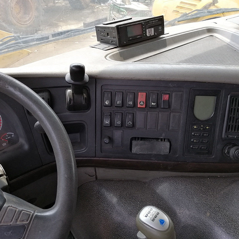 10 前向きトランスミッション シノトラックHOWO 6X4ダンプトラック 371HP WEICHAIエンジン