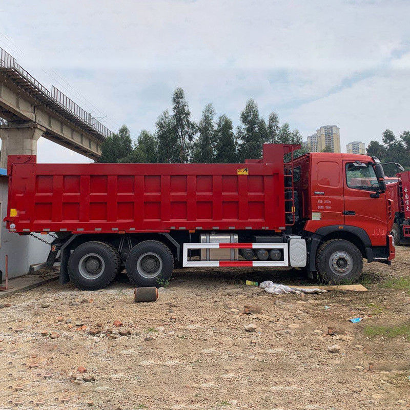 重荷トラック ホウ 6x4 8x4 16 20立方メートル 10輪転車トラック 中古鉱山ダンプトラック