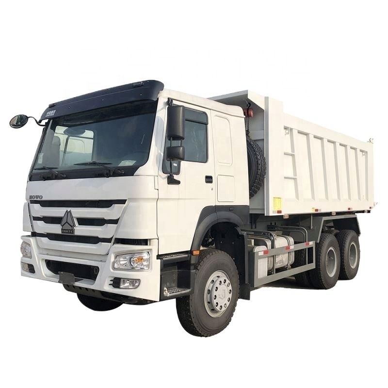 中古 シノトラク ホウ 6*4 ターパー トラック WEICHAI エンジンと良い貨物タンク寸法