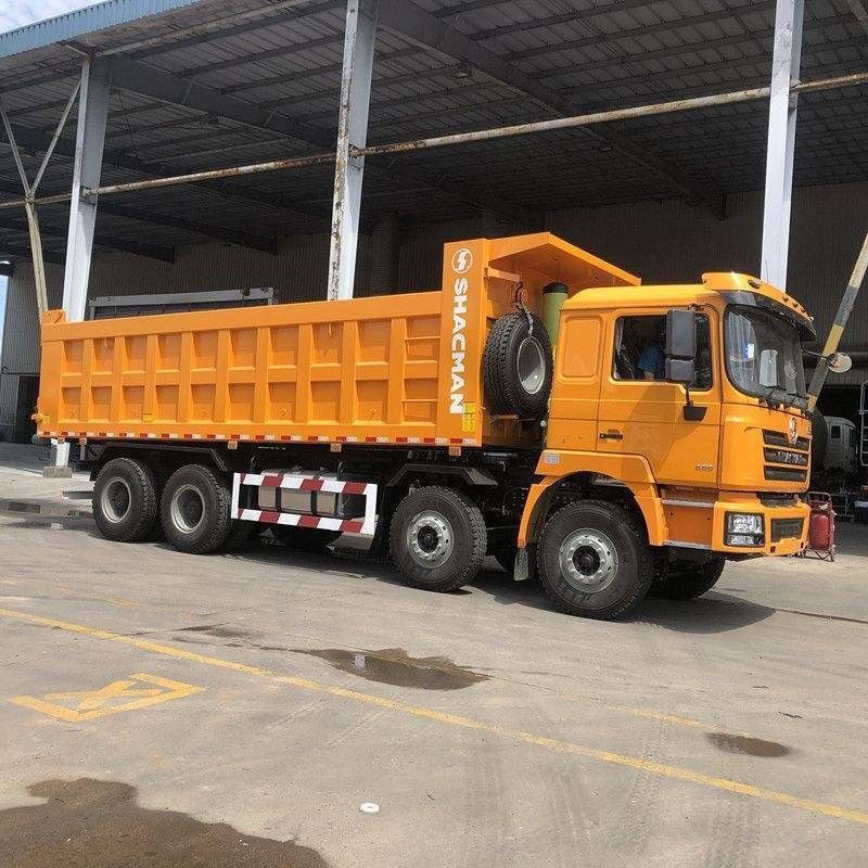 400 HP 8X4 Shacman F3000 ティッパートラック 厳しい環境での耐久性