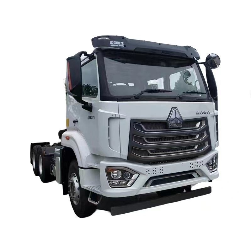 強力なカミンズ 400hp 左駆動 10 タイヤ 6x4 シノトルク ホハンヘッド トラクター トラック