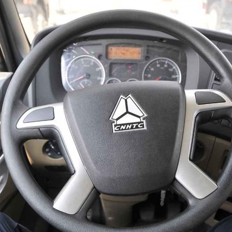 SINOTRUCK 6x4 Howo 380hp 30トンの10輪 ターパーダンプ トラック タッチスクリーンを含む