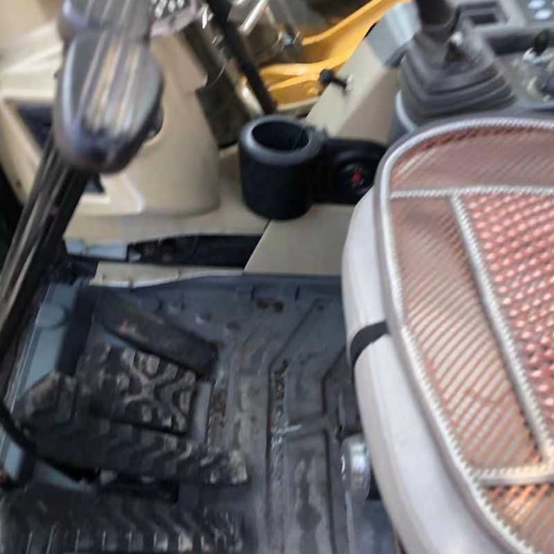 使用済みキャットキャタピラー 330 C 掘削機 最大引力 66094 ポンド 水力ポンプ その他