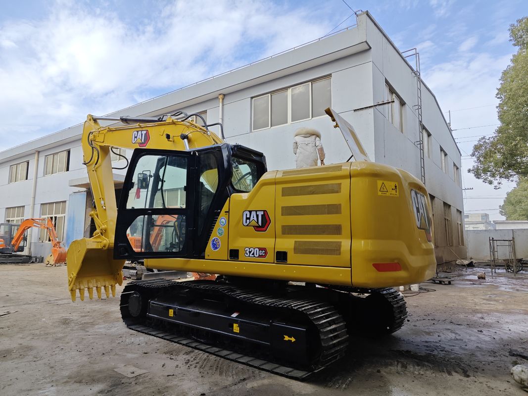 元の使用済み CAT 320d 掘削機 良好な状態で,堅牢で簡単な保守