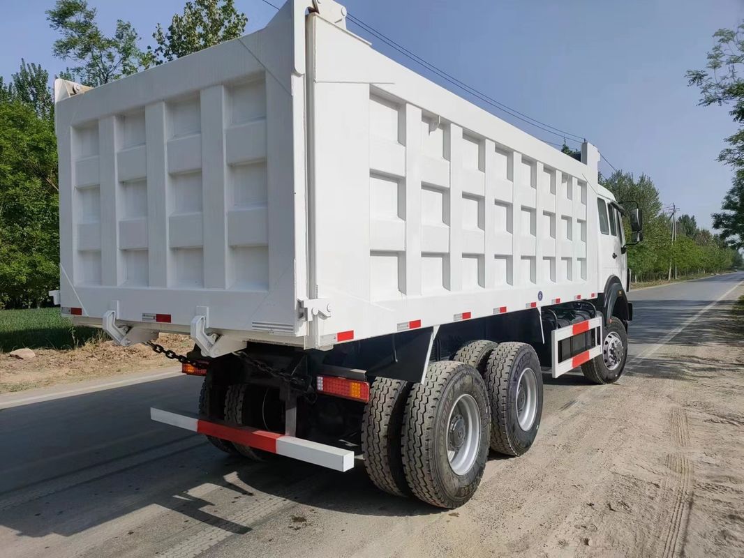 2人乗りのBEIBEN 2020 中古重型トラック 省エネ6*4 ディーゼルトレーラートラック