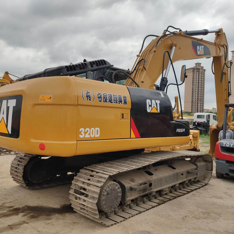 2001年~2000年 作業時間 CAT 320D 20トンの水力クローラー掘削機 状態良好