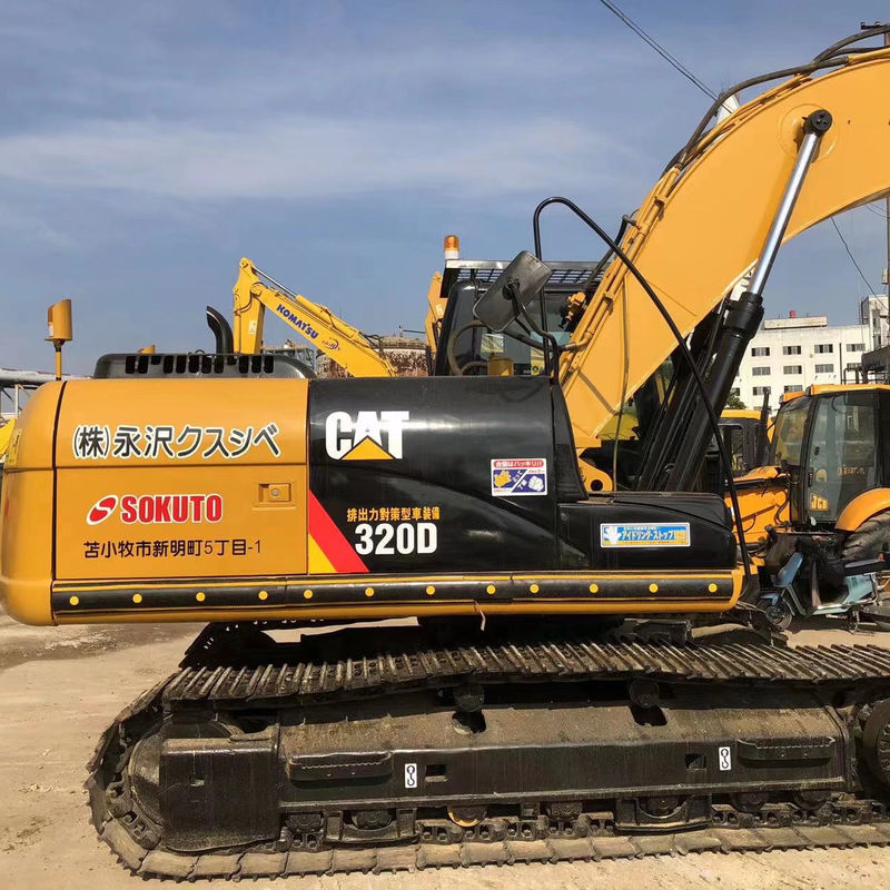 2001年~2000年 作業時間 CAT 320D 20トンの水力クローラー掘削機 状態良好