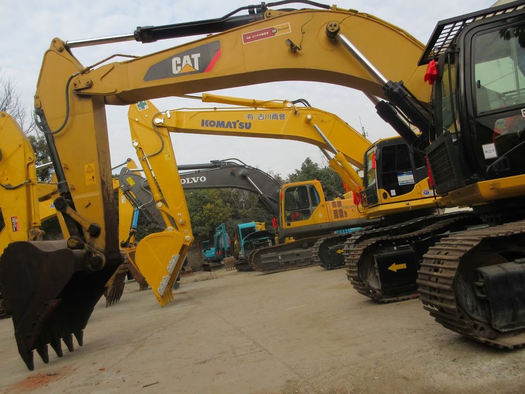 CAT 336D 高崎液圧バルブと4001-6000 作業時間