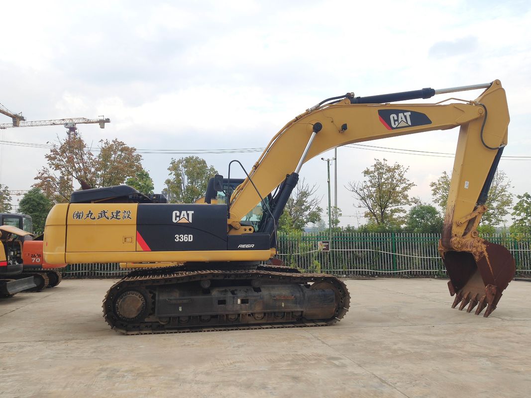 オリジナルエンジン内の砂のために使用される36トンのCat336 クローラー掘削機