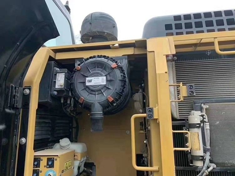 カワサキ ハイドロリックシリンダー 1.1m3バケツ容量用 CAT 320D クローラー掘削機