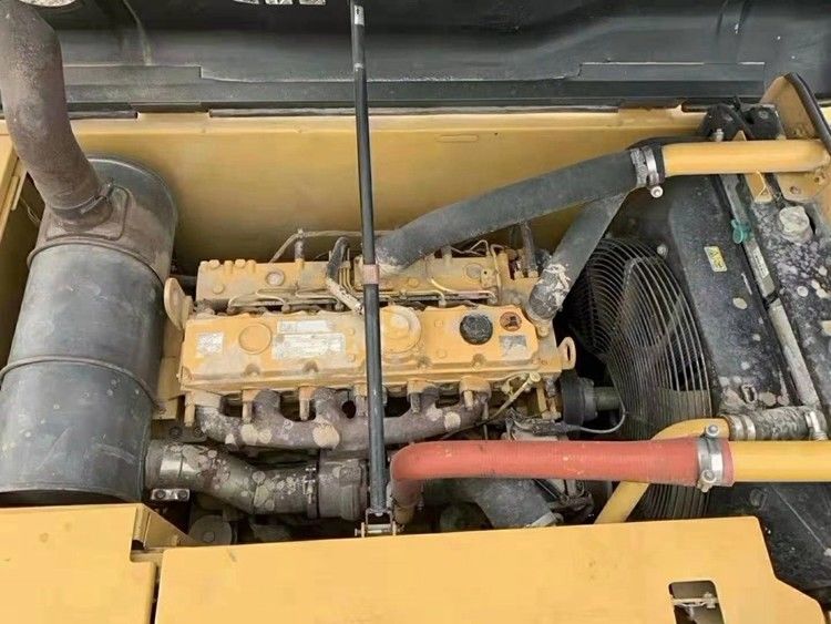カワサキ ハイドロリックシリンダー 1.1m3バケツ容量用 CAT 320D クローラー掘削機