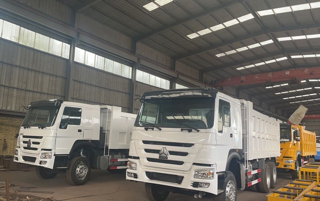 シノトラック 6*4 ホウダンプトラック 375hp 6x4 中古 ティッパートラック 重荷トラック用 ダンパーディーゼル