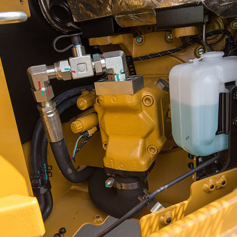 Caterpillar 310 ミニ 水力クローラー掘削機 ログクランプとイートン水力ポンプ