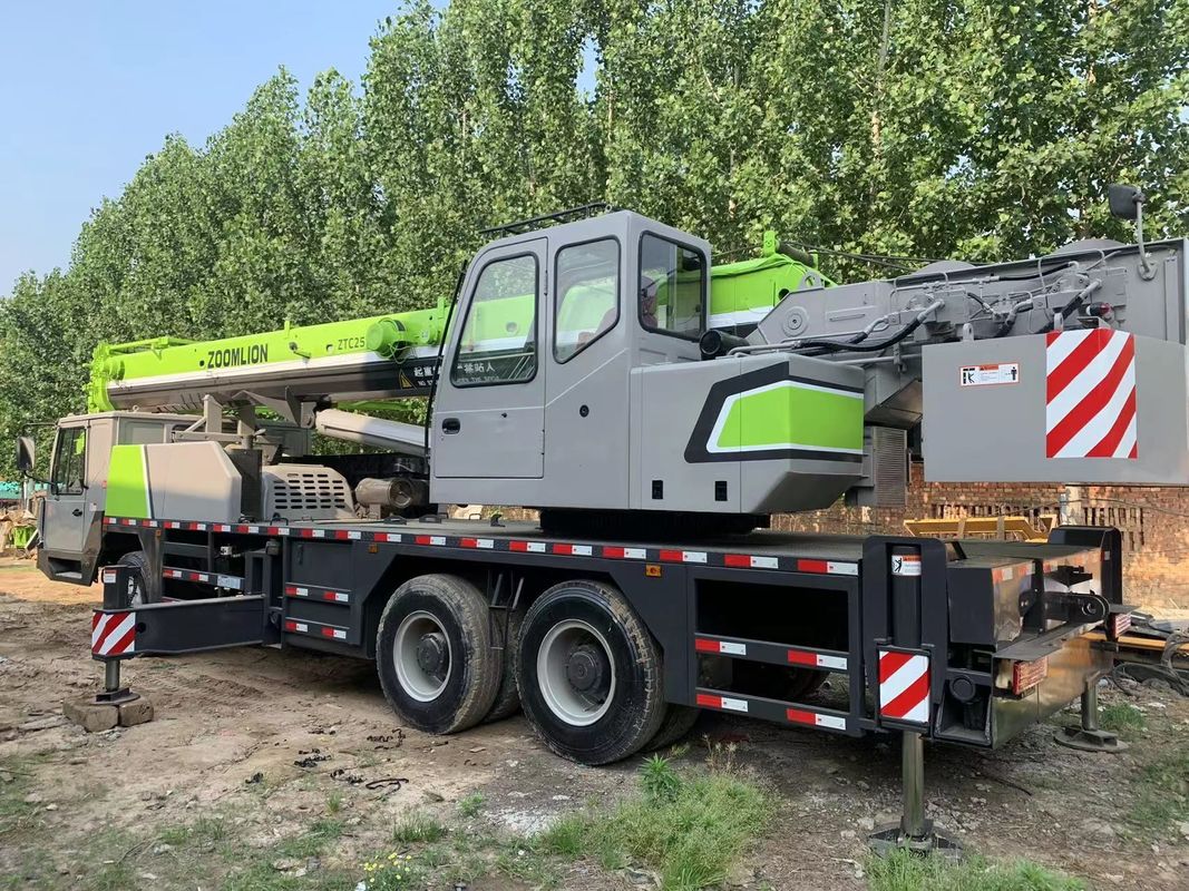 高さ.あなたのプロジェクトのための他の50トンの水力100トンのトラッククレーン