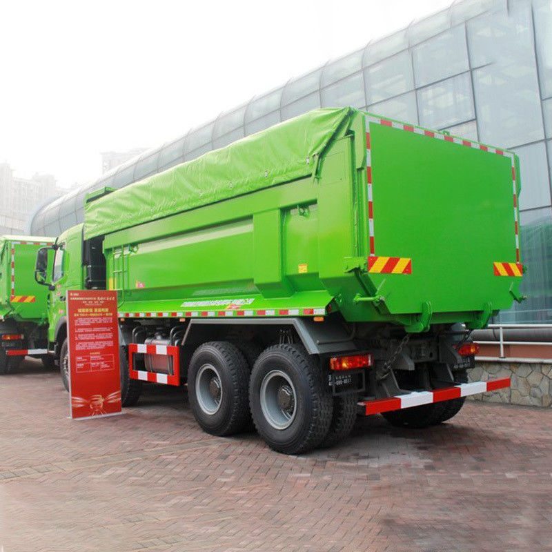 2016-2018年 中古 ホウ・ティッパー トラック 8x4 後ろカメラのないダンプトラック運転