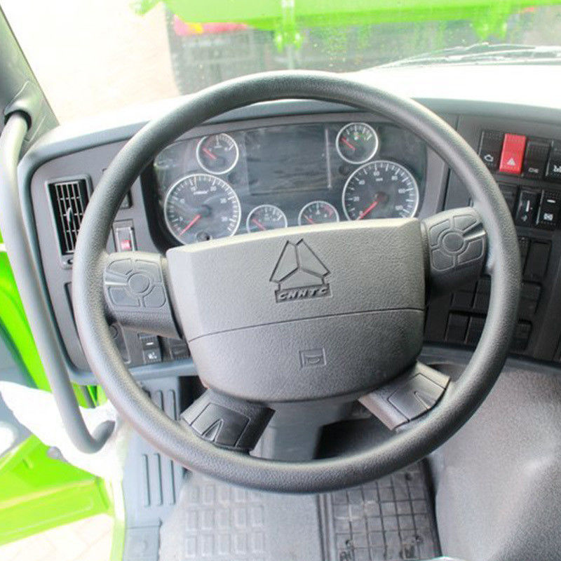 2016-2018年 中古 ホウ・ティッパー トラック 8x4 後ろカメラのないダンプトラック運転