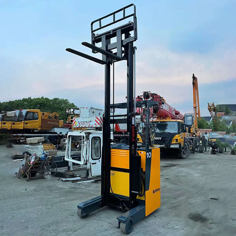 1トンの電動フォークリフト 柔軟な操縦能力のTCMリフティング高さ1.6m-3.5m