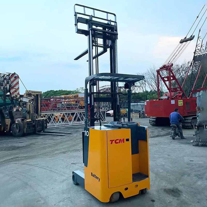 1トンの電動フォークリフト 柔軟な操縦能力のTCMリフティング高さ1.6m-3.5m