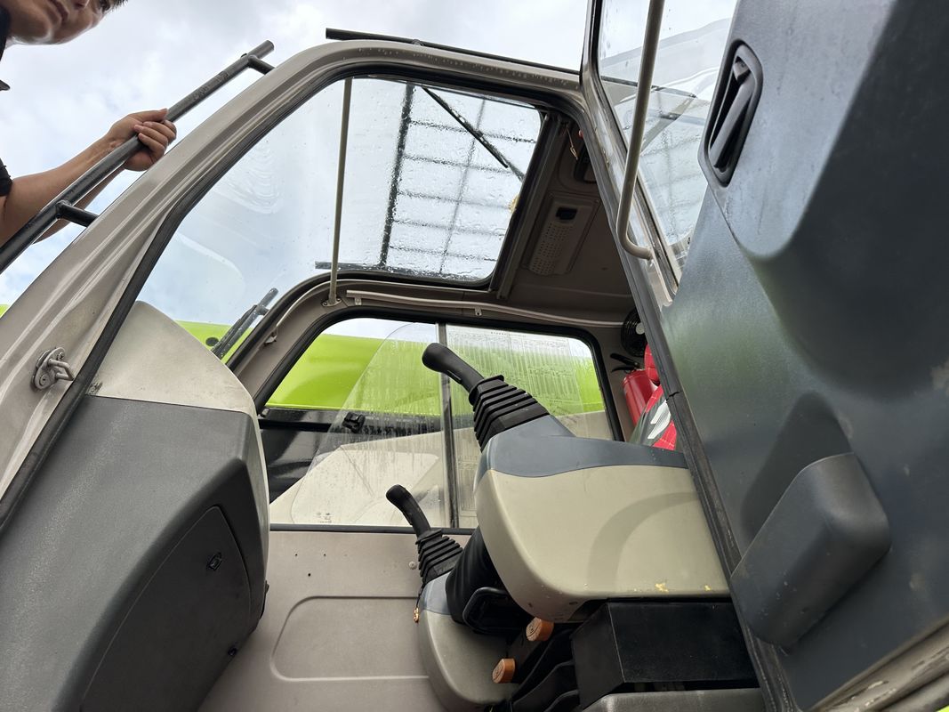 ズームライン ZTC800V 中古 80トンのトラッククレーン 80000KG重量と8気筒ディーゼルエンジン