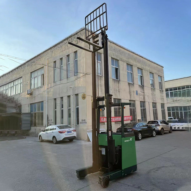 トヨタフォークリフト 1.5 トンの電気式中古トラックフォークリフト