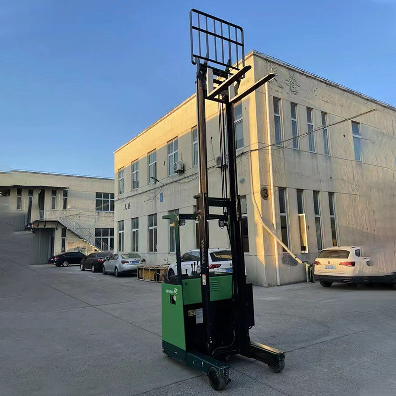 トヨタフォークリフト 1.5 トンの電気式中古トラックフォークリフト