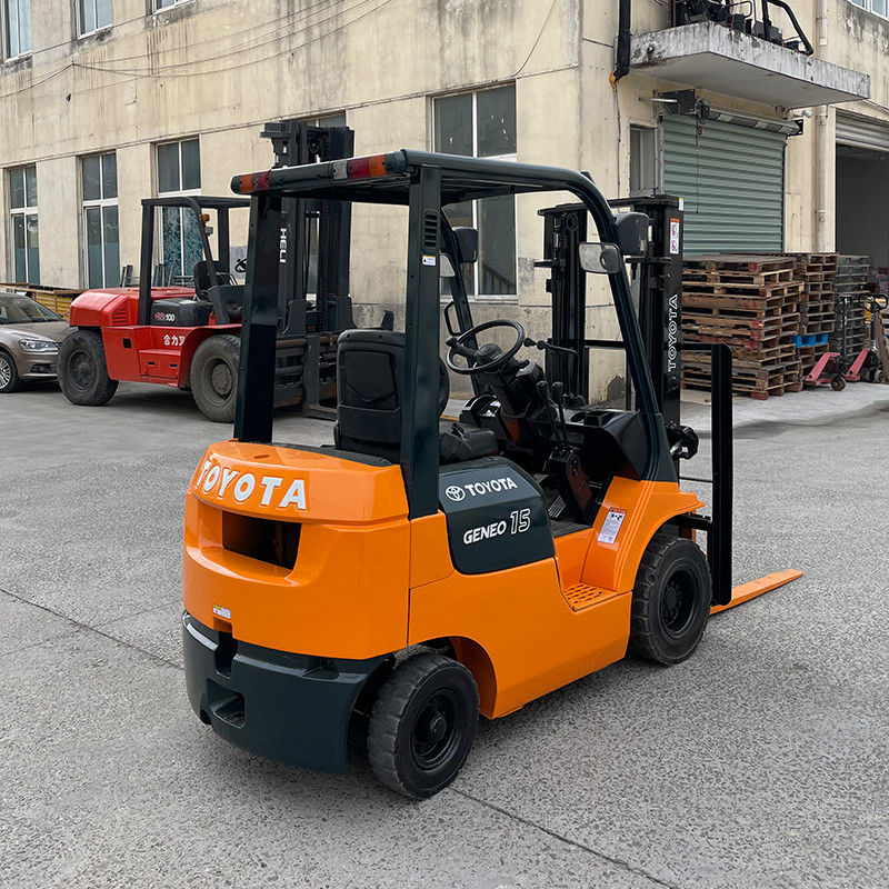 滑らないオフロードタイヤ 重荷荷や卸荷用の2トンの電気フォークリフト