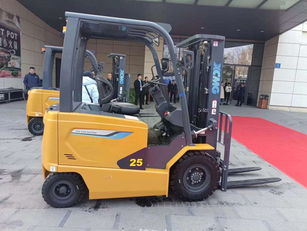 人工リフト 3トン 5トン 7トン 10トン ガソリンフォークリフト 14.4kW リフトモーターパワー