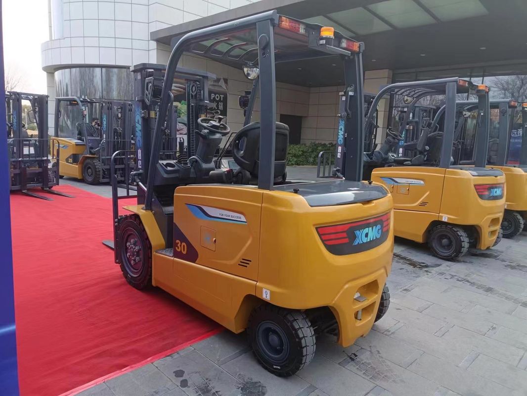 人工リフト 3トン 5トン 7トン 10トン ガソリンフォークリフト 14.4kW リフトモーターパワー