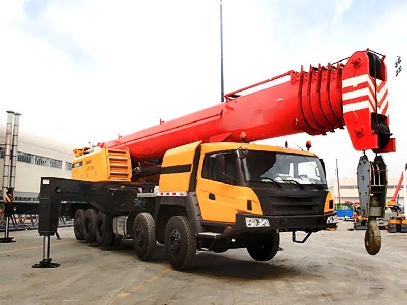 トップ STC1000T 100トン重荷液圧トラッククレーン 最大出力 353/1900kW/rpm