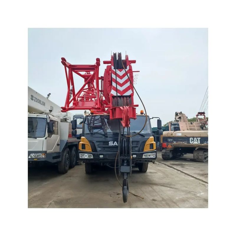 トップ STC1000T 100トン重荷液圧トラッククレーン 最大出力 353/1900kW/rpm