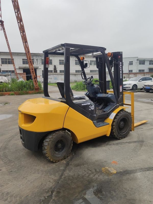 3t 建設用フォークリフト 14.4 kw のモーターパワー