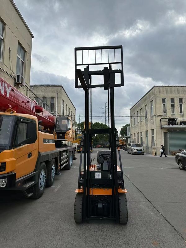 14.4kw リフティングモーターパワー 電気フォークリフト 状態が良し メンテナンスも簡単