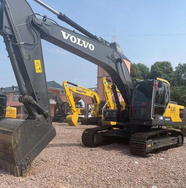 トップ-EC420 カミングスエンジンとリユアン液圧バルブで利用された掘削機