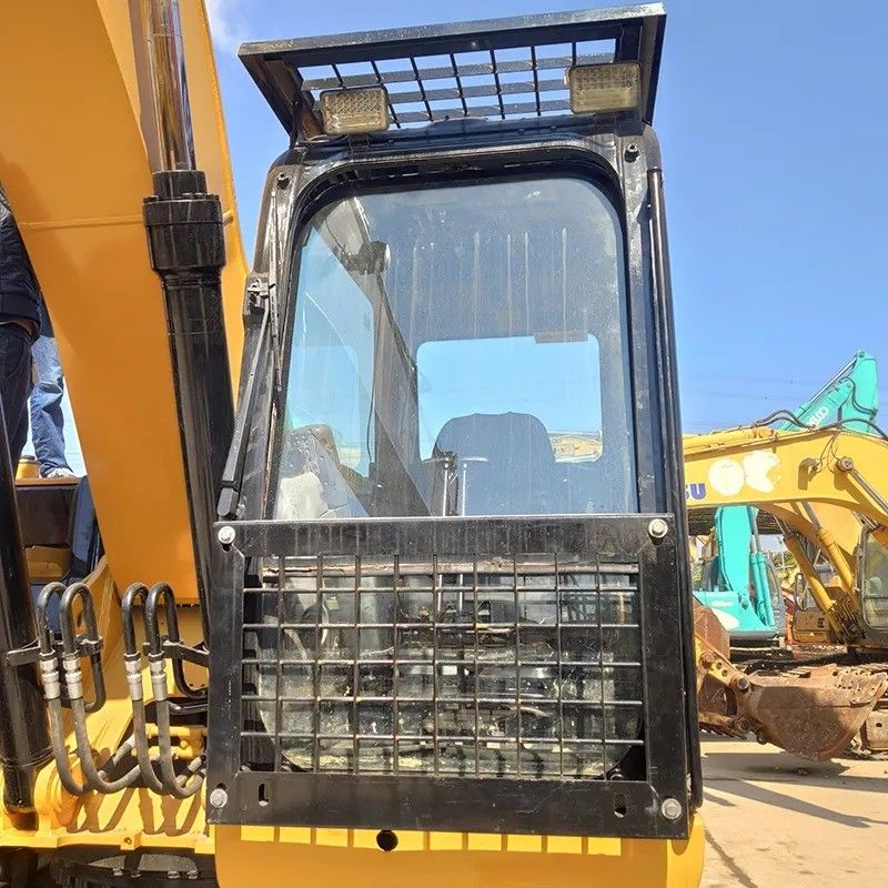 中古のコマツー PC200 掘削機で熱い項目 3.1/4.2/5.5km/h 歩行速度