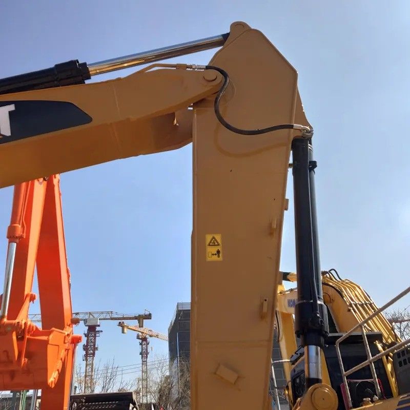 中古のコマツー PC200 掘削機で熱い項目 3.1/4.2/5.5km/h 歩行速度