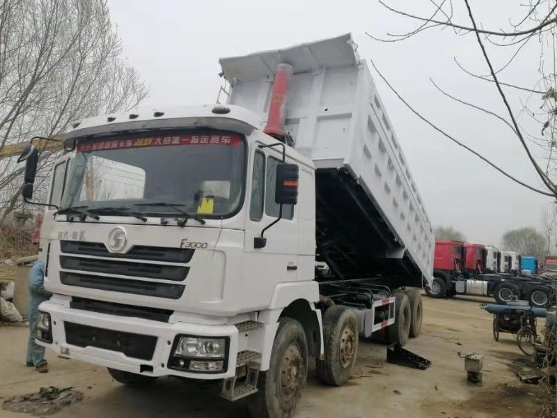 39000kg 制限重量 Shacman F3000 8x4 トンパー トラック ダンプ トラック 6.2-8m 貨物タンク 長さ