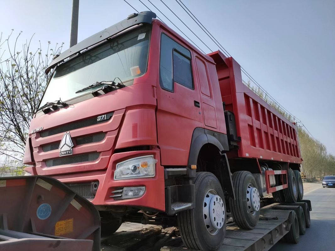 手動窓 SINO トラック 12ホイラー LHD 50tons 中古 8x4 中古 HOWO ターパーダンプトラック