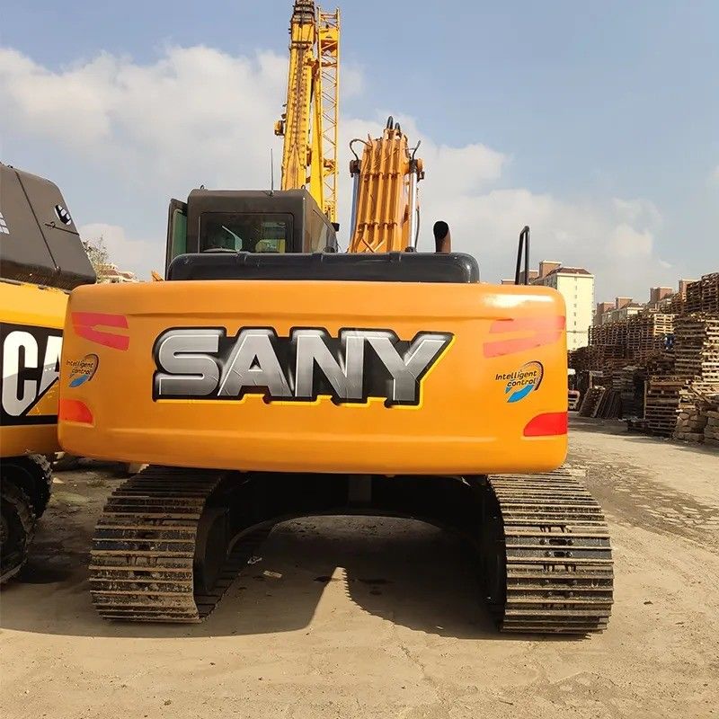 Sany SY215c 580/1600N.m 最大トルクと1.1m3 バケット容量