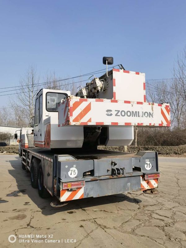 最高販売25トンのズームリオン車輪移動トラッククレーン マックス. 41Mの高さ
