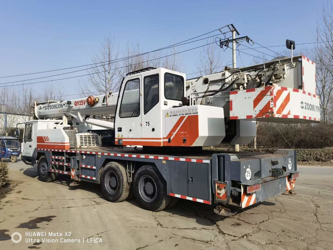 最高販売25トンのズームリオン車輪移動トラッククレーン マックス. 41Mの高さ
