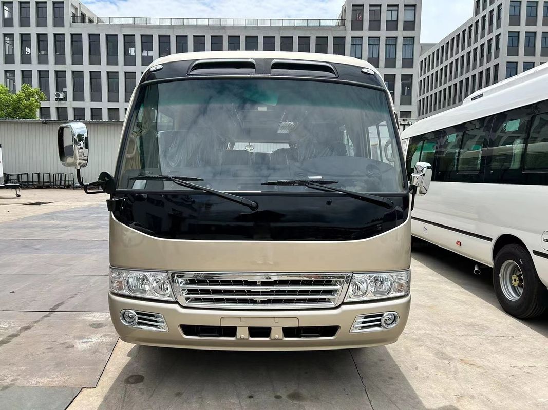 5900kg G.V.W 良く改装された19席 小型旅客コースター バス トヨタコースター