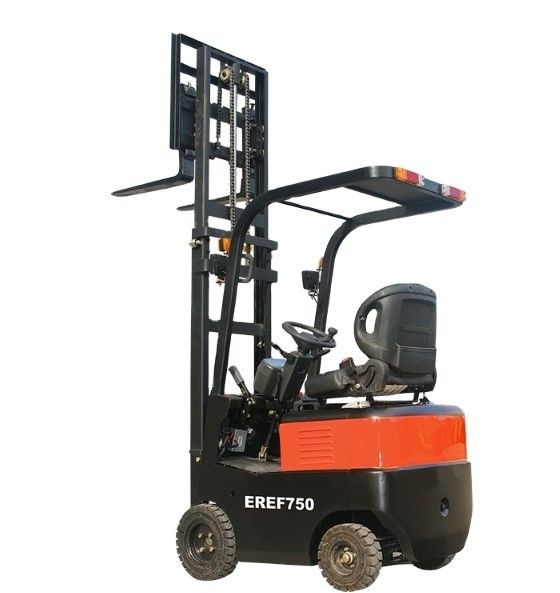 3トンのガソリンフォークリフト 良好な状態で,全体的な寸法 2675 * 1225 * 2105mm