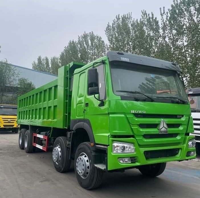 371 hp/336 hp/420 hp 中古 ホーボ ダンプ トラック 8x4 ターパー トラック 手動トランスミッション