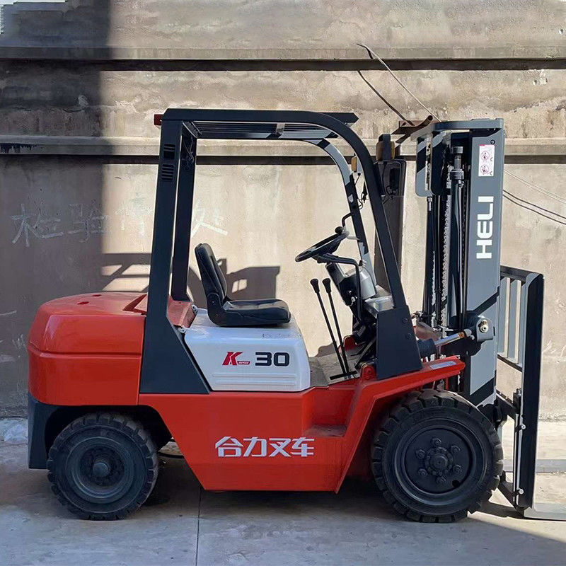 HELI 3トンのディーゼルフォークリフト 3m リフティング高度 良好な状態の3tフォークリフト