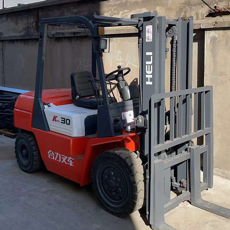 HELI 3トンのディーゼルフォークリフト 3m リフティング高度 良好な状態の3tフォークリフト