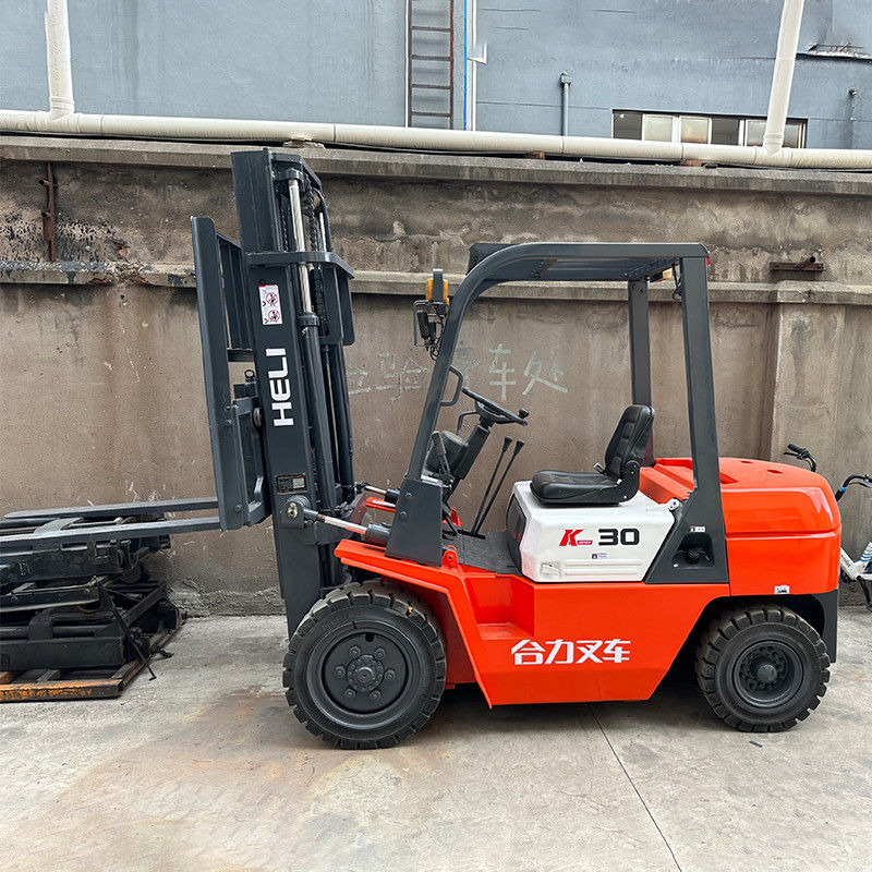 HELI 3トンのディーゼルフォークリフト 3m リフティング高度 良好な状態の3tフォークリフト