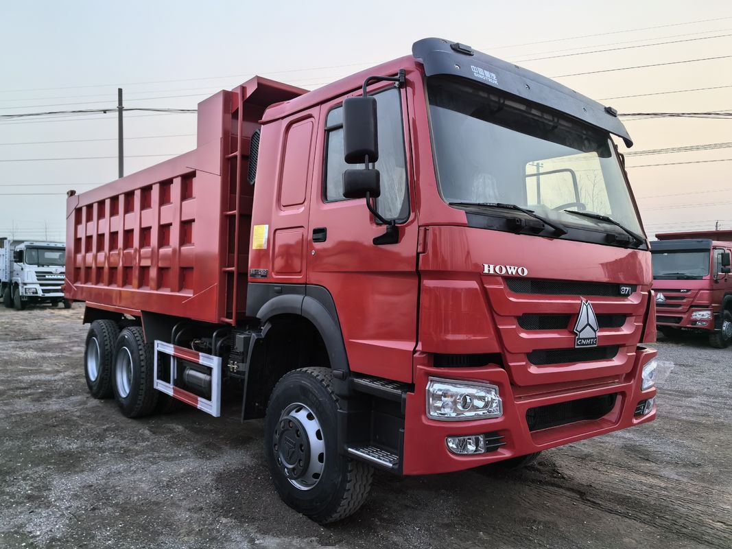 燃料 371HP 中古 ダンプ トラック 25tons Sinotruk HOWO 6*4 建設鉱山用のティッパー トラック