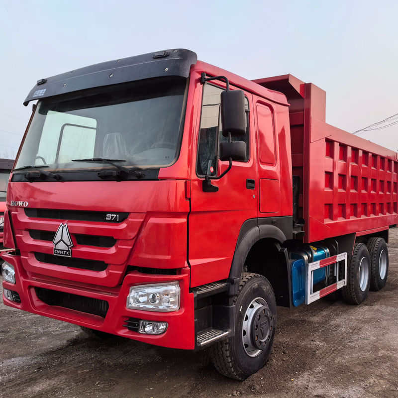 5600mm*2300mm*1500mm 貨物タンク 6X4 中古 トラック 371HP 25tons HOWO ダンプトラック