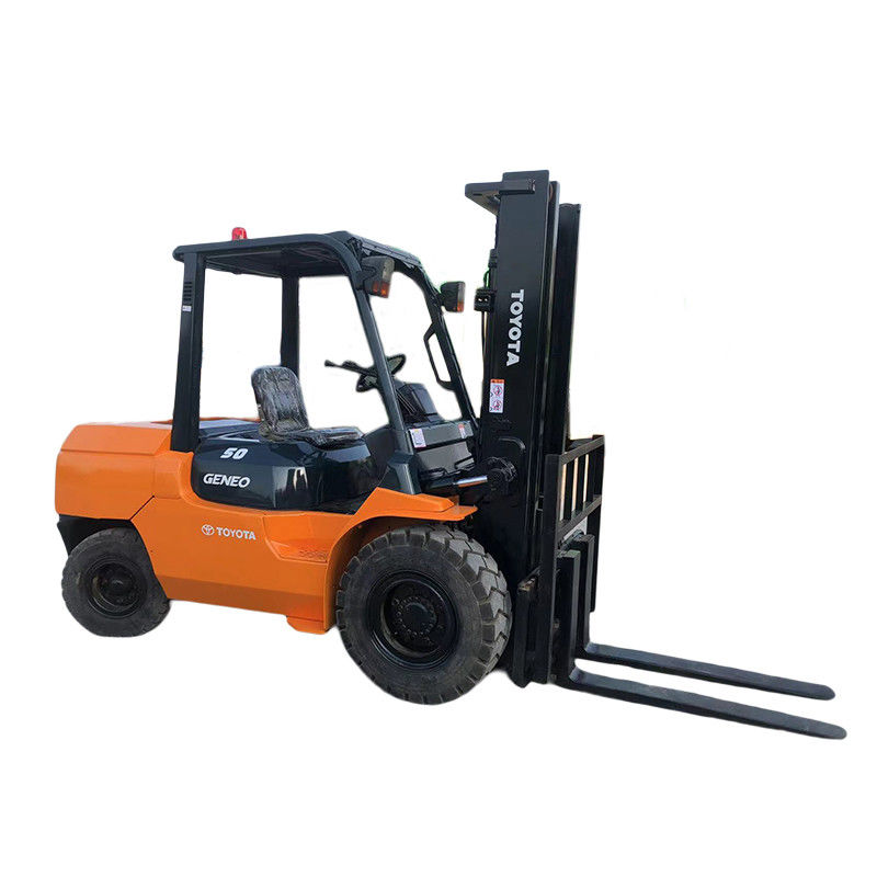 5トンのTOYOTA オリジナル 日本製 中古工房機 中古フォークリフト 3000kg 重量